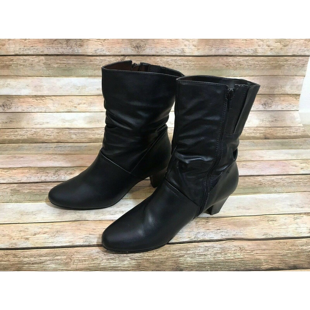 Andrea Size 10 Black Scrunch Black Booties